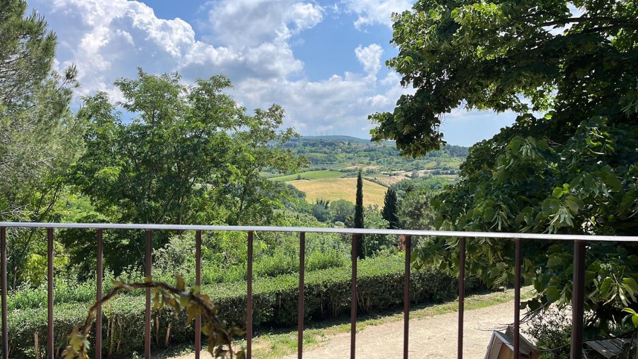 Podere Orzale Agri Hospitality Usigliano Exterior photo